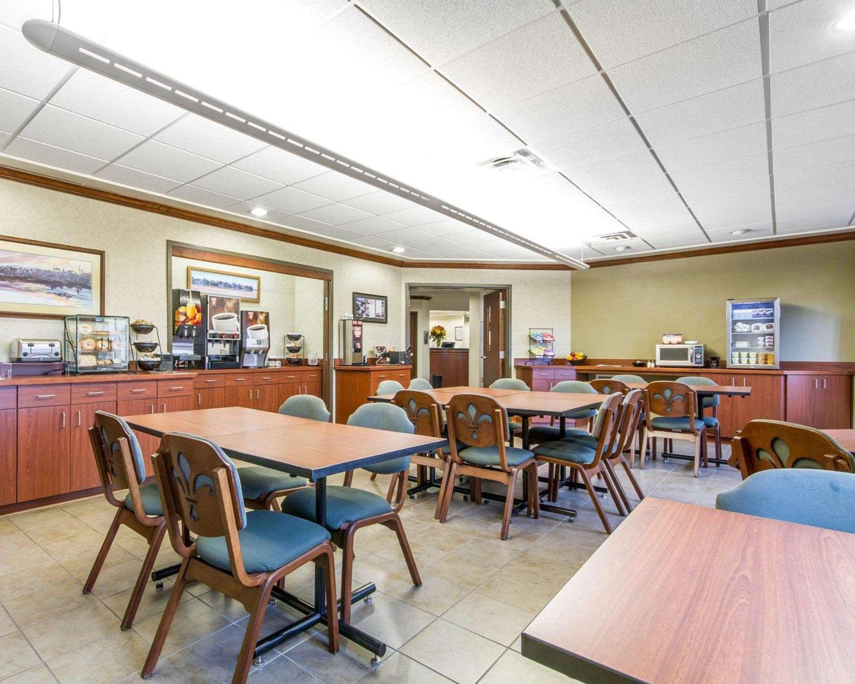 เครสส์ อินน์, แอสเซนด์ โฮเทล คอลเล็กชั่น De Pere ภายนอก รูปภาพ