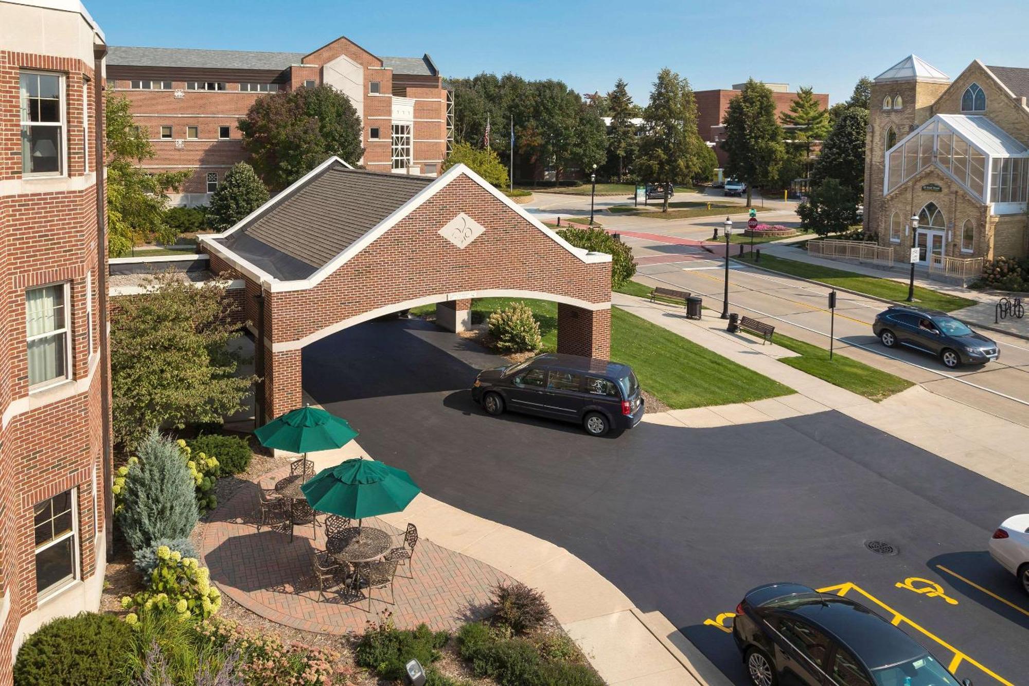 เครสส์ อินน์, แอสเซนด์ โฮเทล คอลเล็กชั่น De Pere ภายนอก รูปภาพ